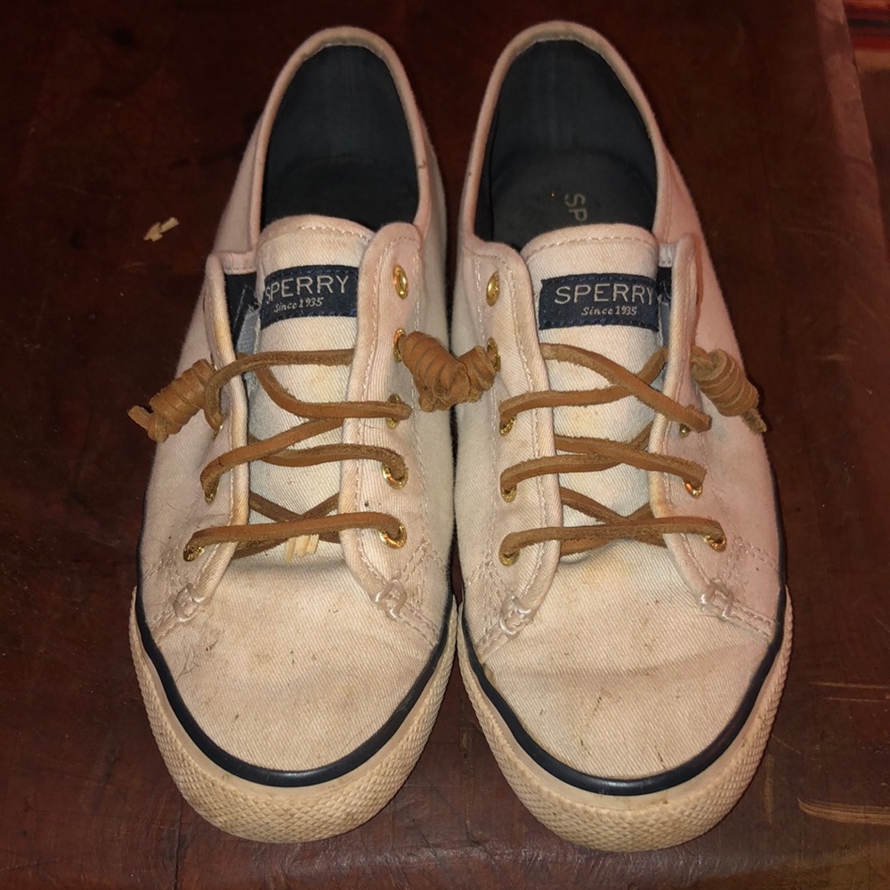 Sperry top sliders